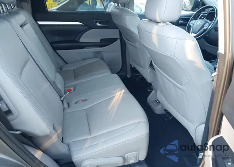 2019 Toyota Highlander Xle из США, поврежденный, VIN 5TDJZRFH8KS607033